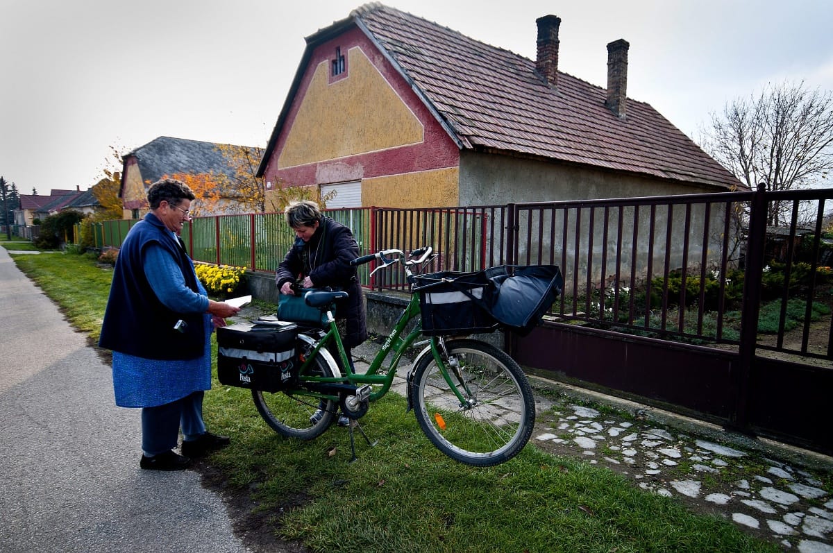 Vagány bakancsokat vesznek a postásoknak