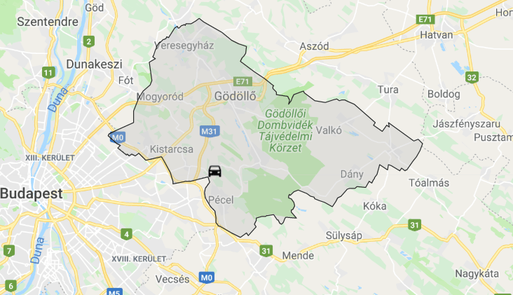 Fának hajtott egy autó Nagytarcsa közelében