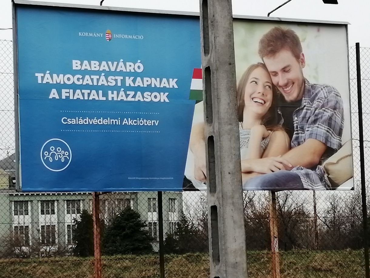 Végre indul az újabb kormányzati tájékoztató kampány