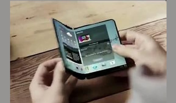Lehet, hogy érdemes várni? Megvan, mikor jön ki a Samsung összehajtható telefonja