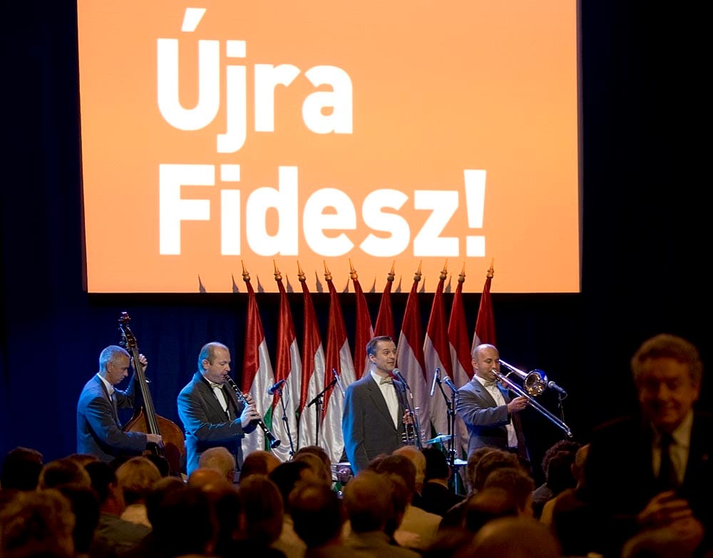 Saját alkotmányában reinkarnálódik majd a Fidesz