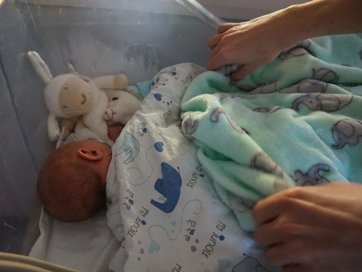 Csecsemőt tettek egy zalai kórház babamentő inkubátorába
