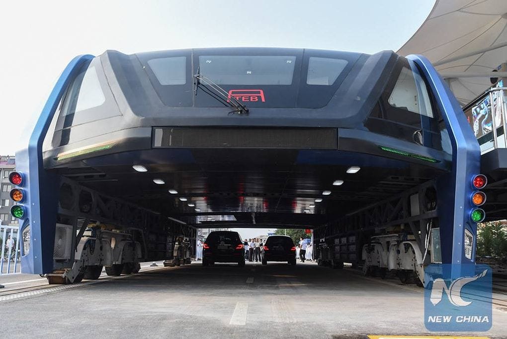 Emlékeznek még a kínai szuperbuszra? Súlyos dolog derült ki róla