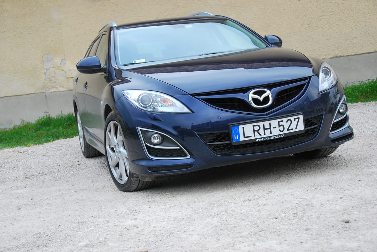 Mazda 6 kombi teszt: örök darab