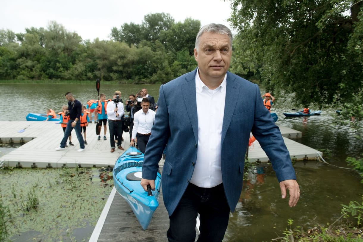 Orbán Viktor úgy várja a vakációt, mint egy iskolás