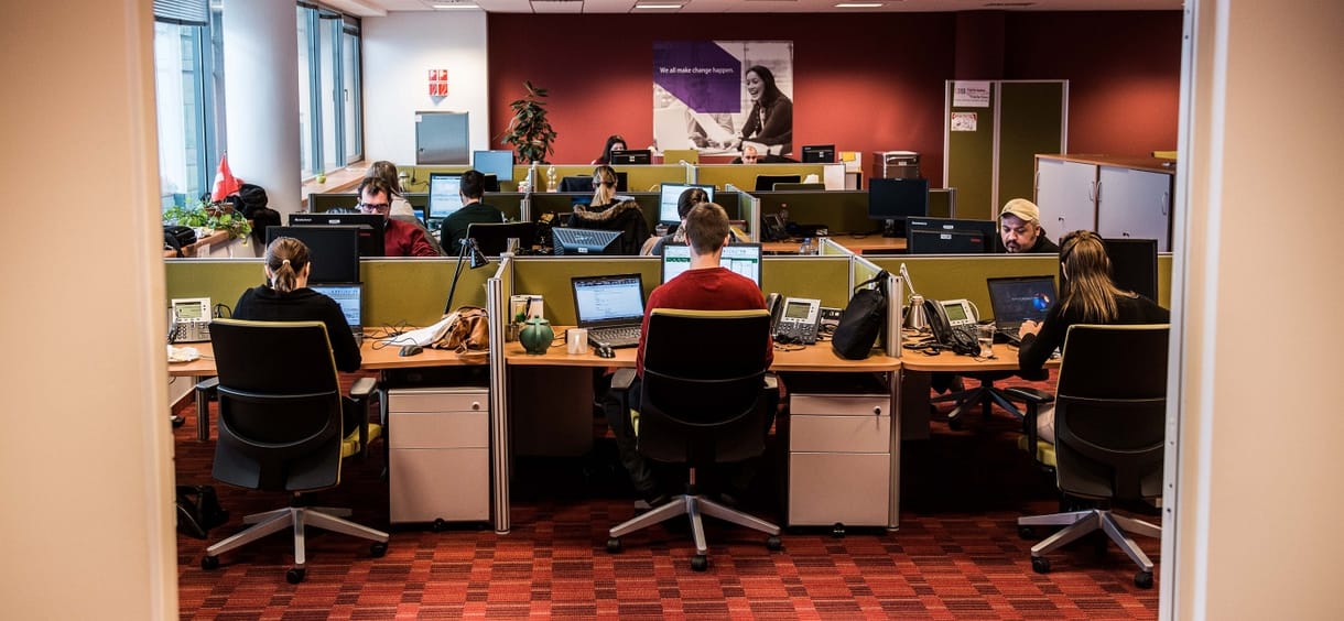 Úgy kell a dánul tudó ügyfélszolgálatos, mint egy falat kenyér