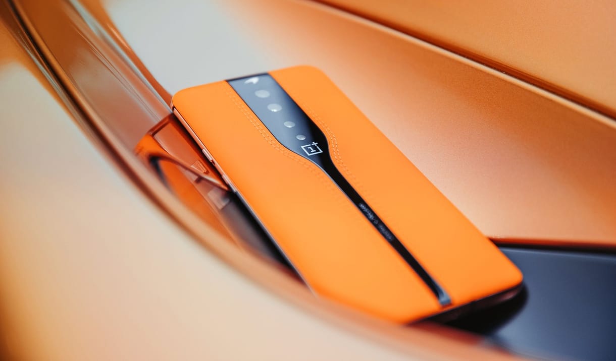 A telefonon láthatatlanná váló kamerát mutatott be a OnePlus
