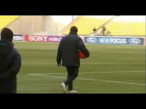Mourinho megmutatta játékosainak, hogyan kell focizni - videó