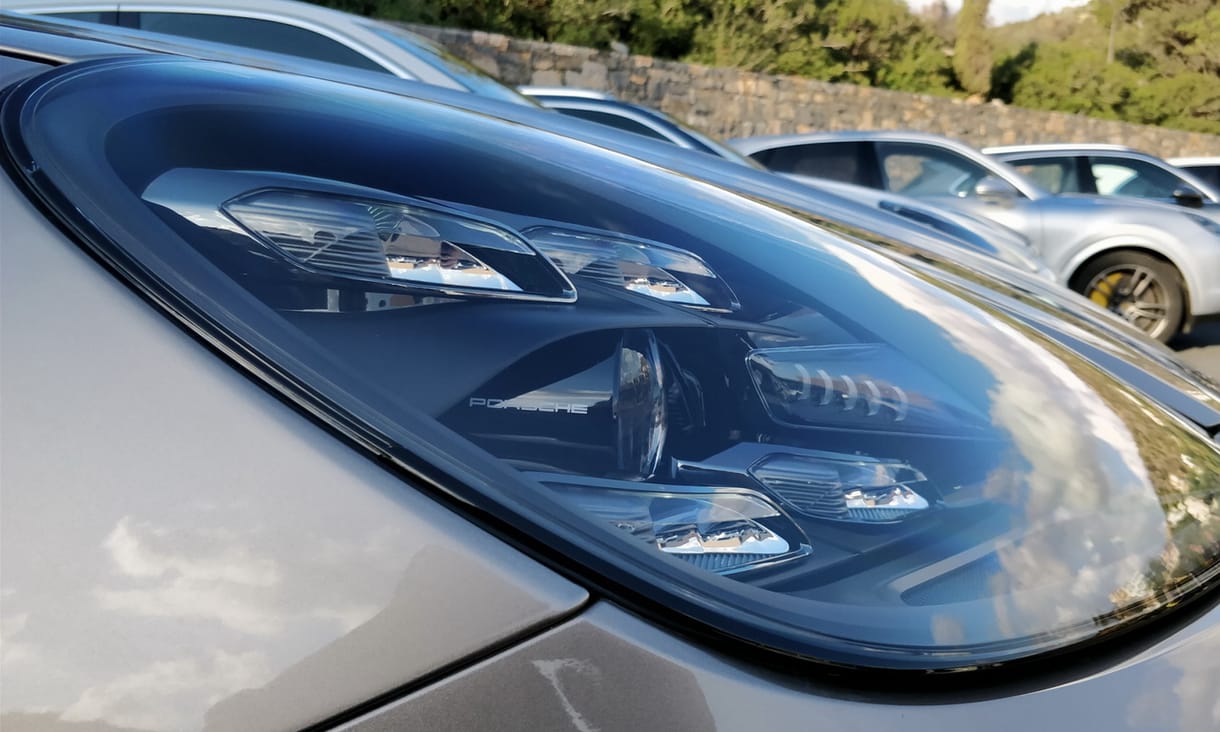 Porsche Cayenne Coupé: retteghet a BMW X6, és ez még csak a kezdet