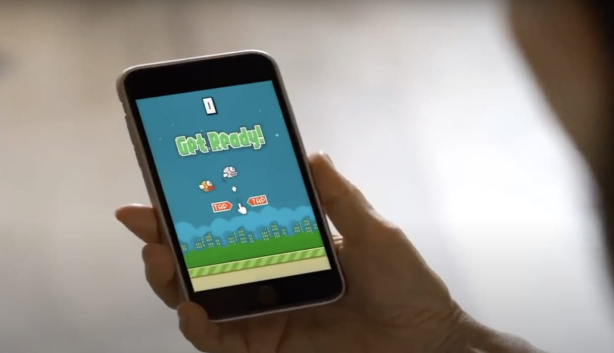 Visszatér a legendás játék a mobilokra és a böngészőbe, tíz év után újraéled a Flappy Bird