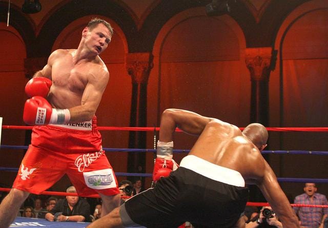 Madár megsérült, veszélyben a világbajnoki meccs