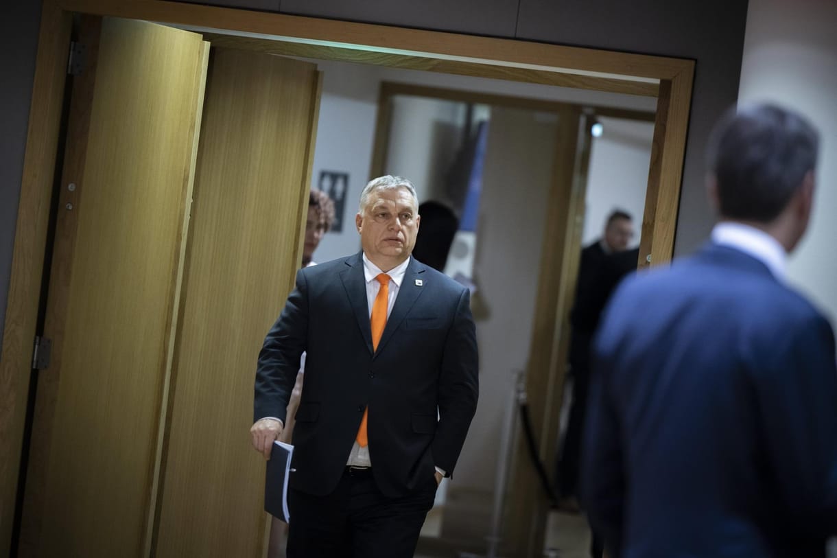 Orbán videóban magyarázza, hogy szerinte háborúzni akar Gyurcsány és a baloldal 