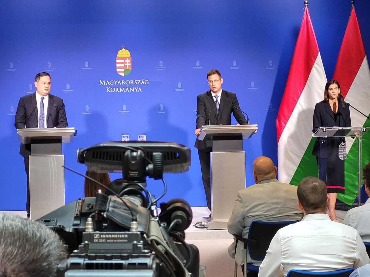 815 milliárd forintot vár a kormány a különadóktól, megszorítások is jönnek