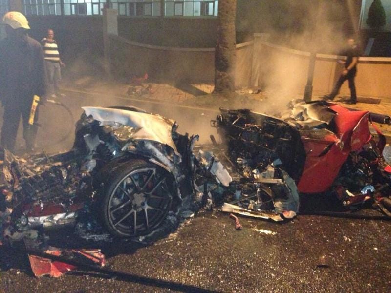 Ritkán semmisül meg így egy Ferrari