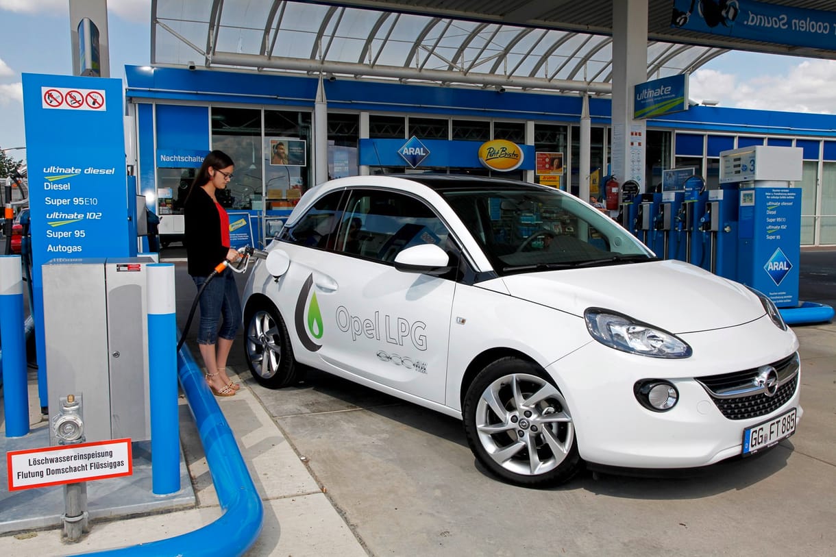 Gázkútra is lehet már járni az Opel Adammal