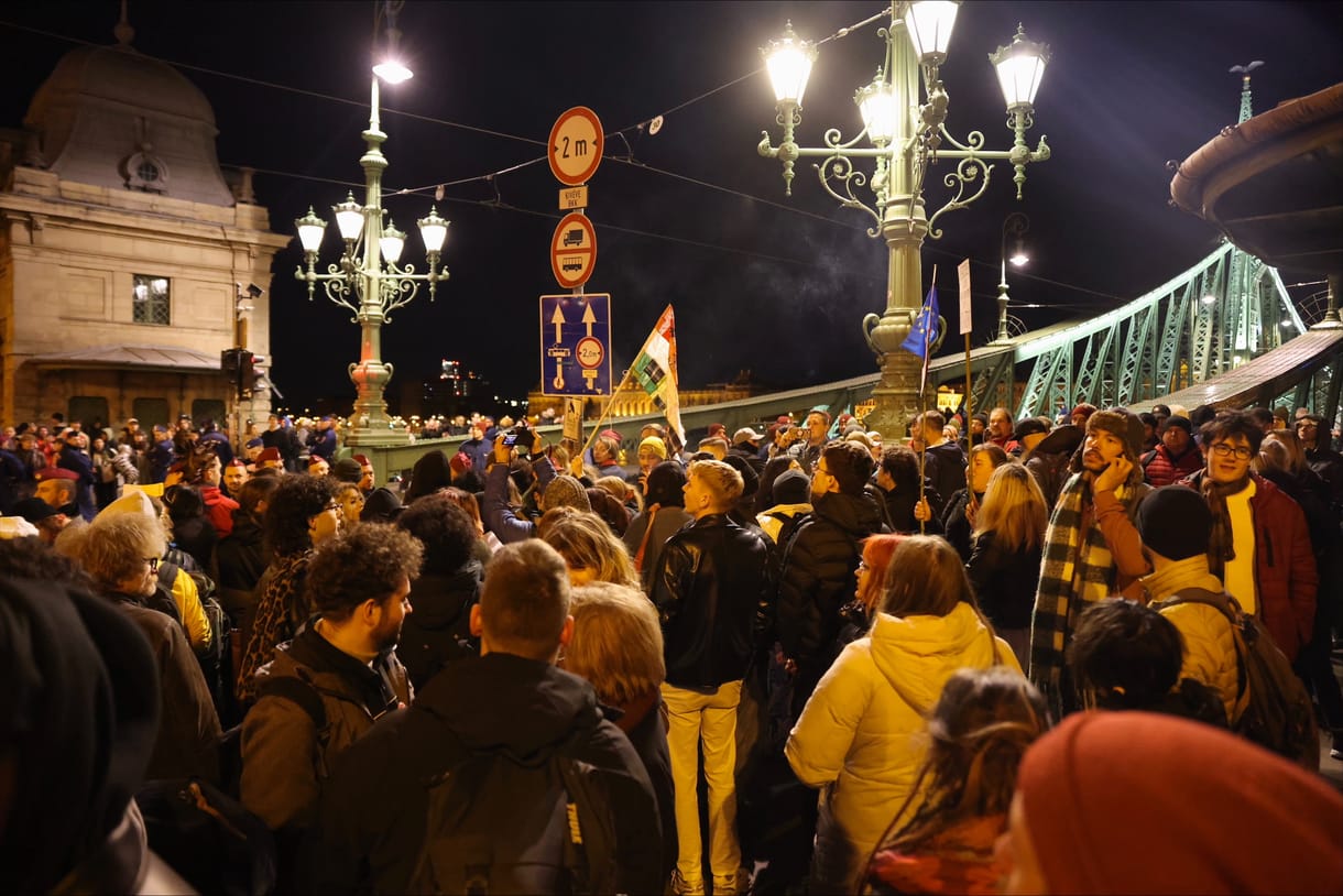 Több hídfoglalóval szemben is eljárást indított a rendőrség