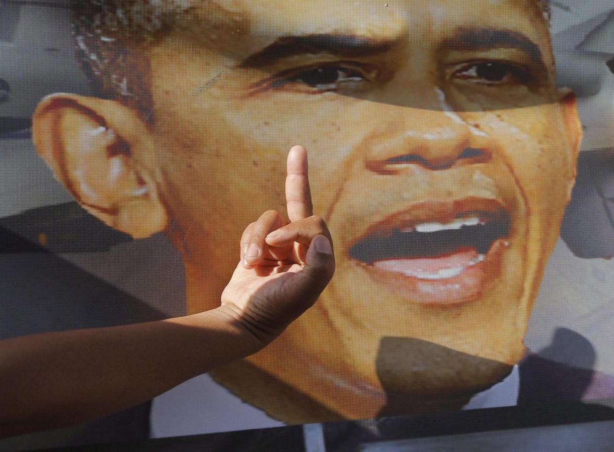 Fotó: csúnyán bemutattak Obamának