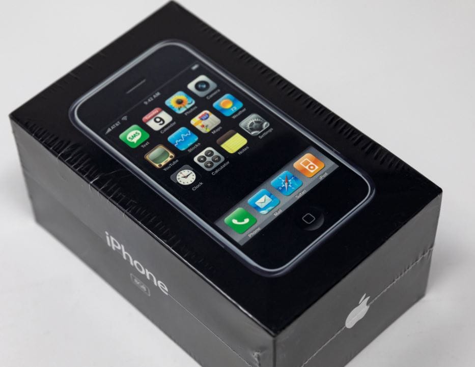16,4 millió forintért ment el egy iPhone, pedig ez a modell ma már nagyon lassú