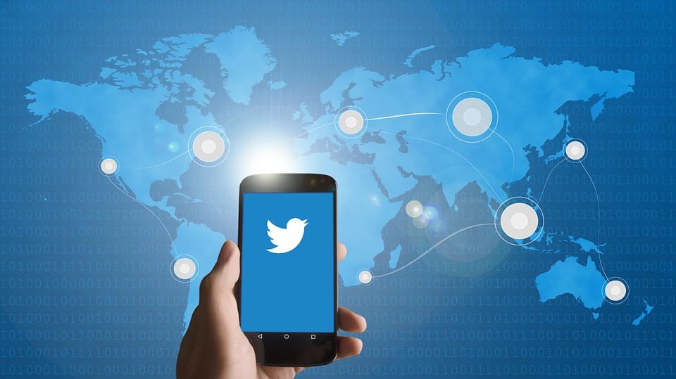 Twitter üzenettel küldtek epilepsziás rohamot egy újságíróra