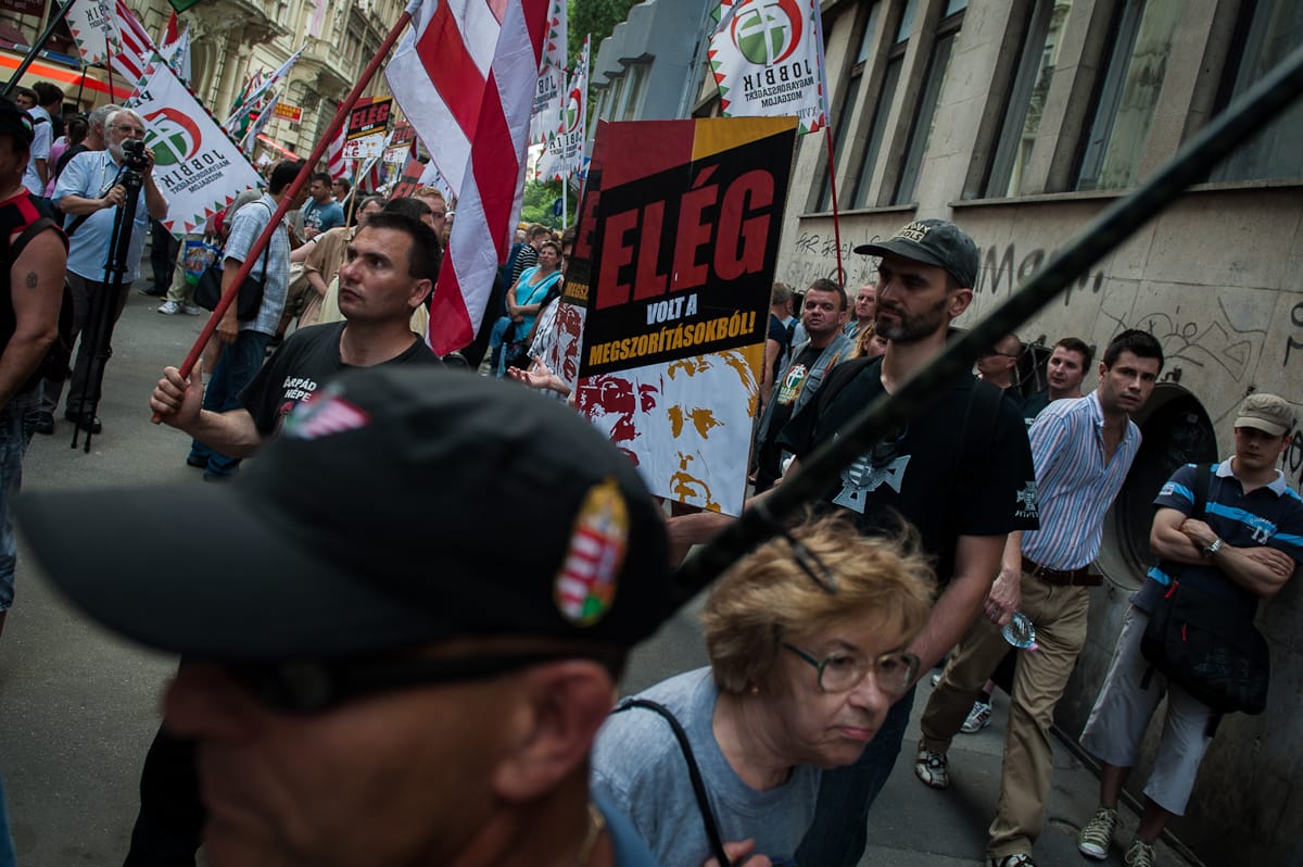 Jobbik: demagóg a nemzeti konzultáció