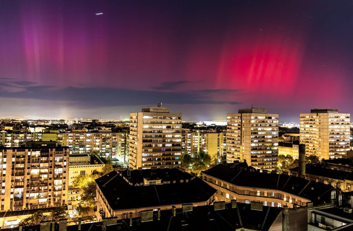 Budapestről is látszott a sarki fény - a hvg.hu fotósának képei