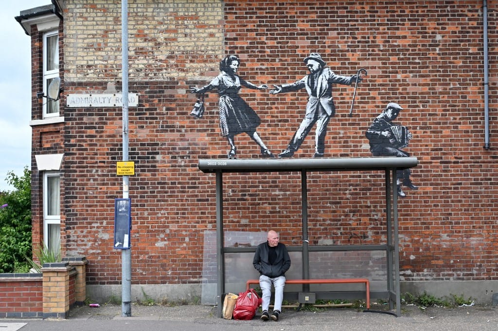 Banksy kisfilmmel erősítette meg, hogy az ő alkotásai az Angliában talált graffitik