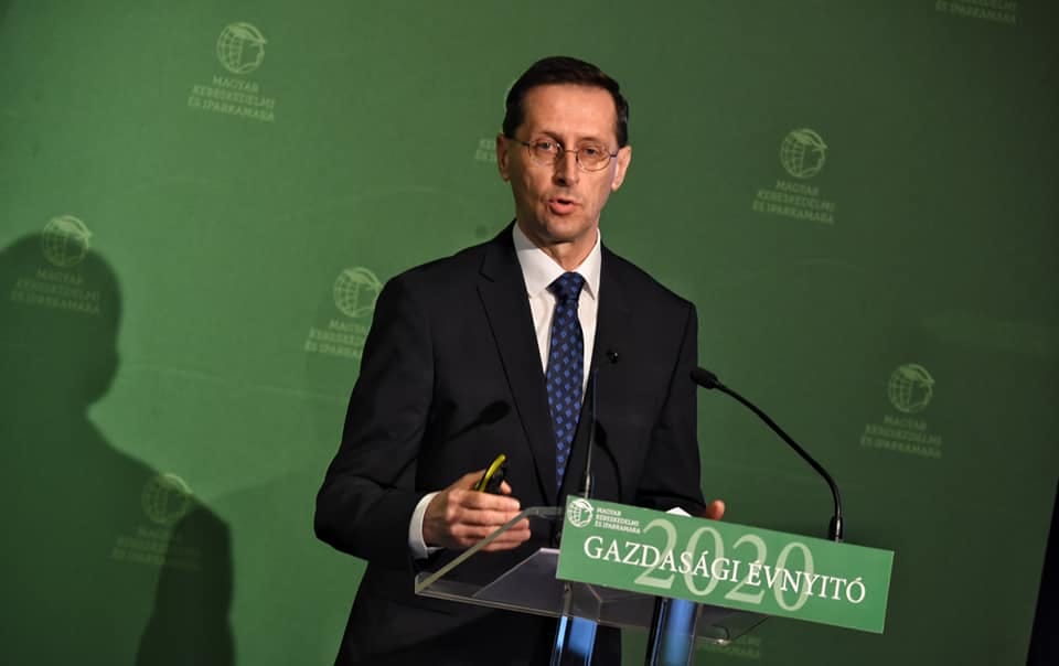 Már 4400 milliárd forintért vett a lakosság a szuperállampapírból