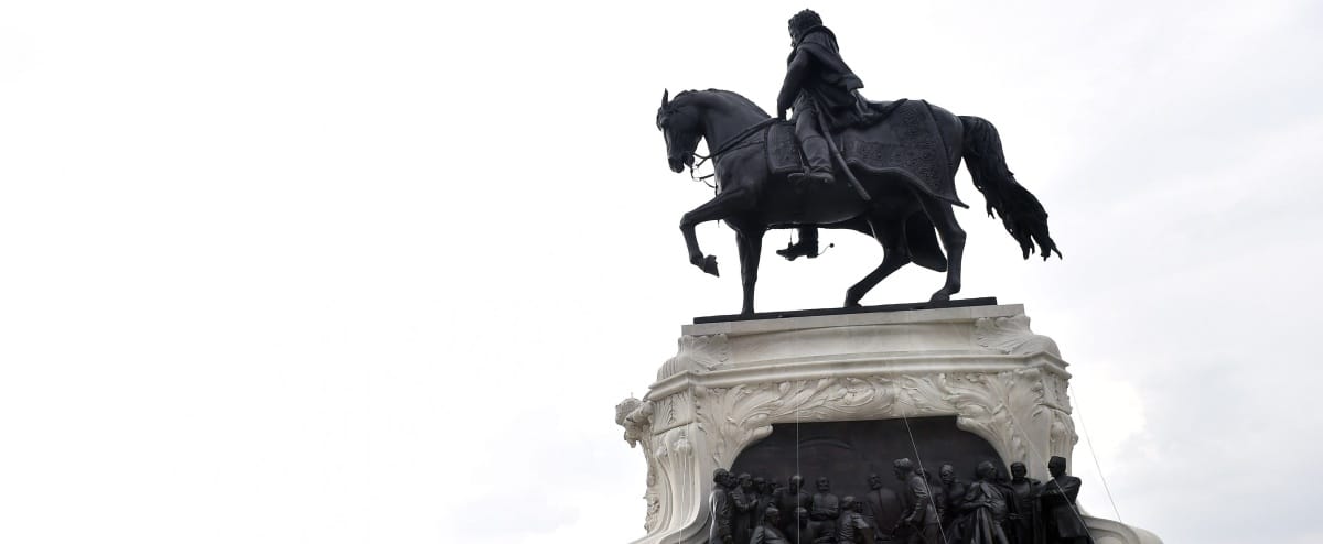 Sztálinból is van egy darab a Kossuth tér új díszében - fotók