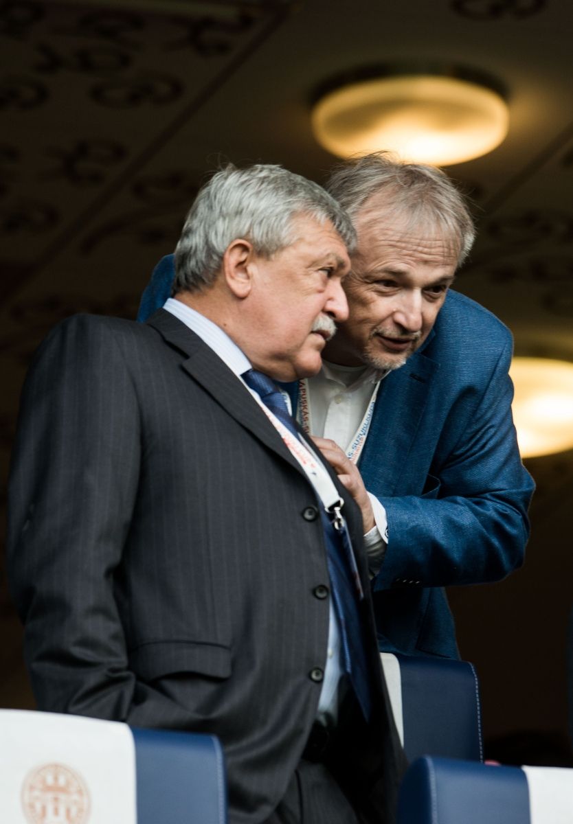 Hogy lehet százszor annyit keresni, mint egy átlagmagyar?