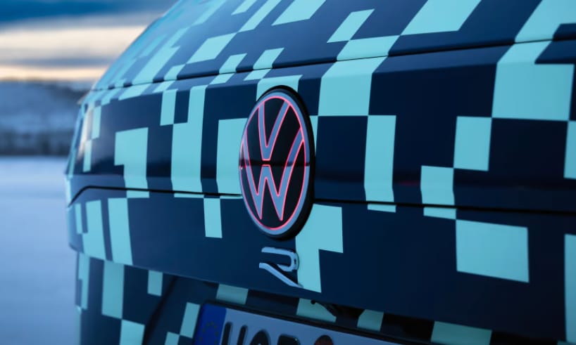 Világító VW embléma a megújult Touaregen