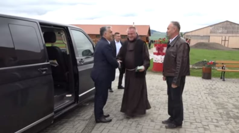 Orbán Viktor meglátogatta Böjte Csabát