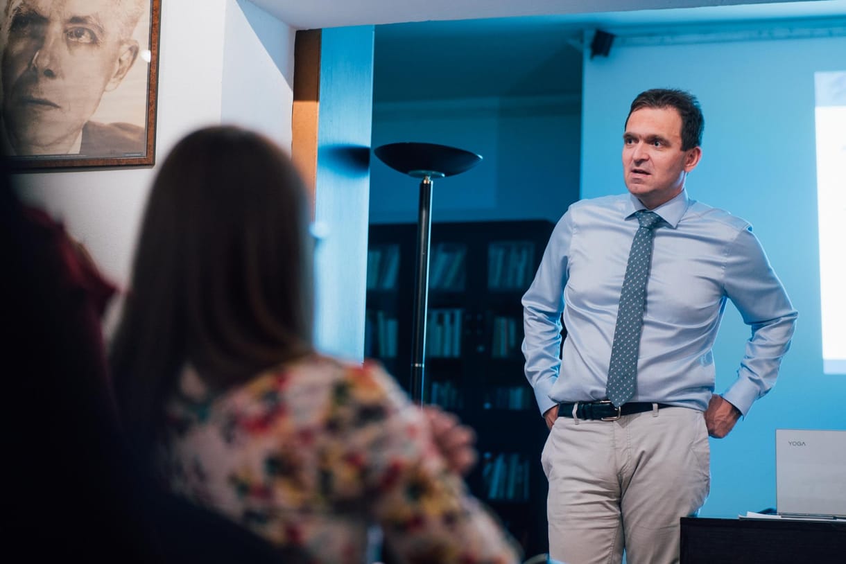 Die Presse-kommentár: Vége az agóniának Szlovákiában, de az Ukrajna-politika egyelőre nem változik