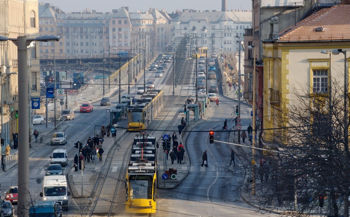 Forgalmi változások lesznek a Margit hídon a hétvégén