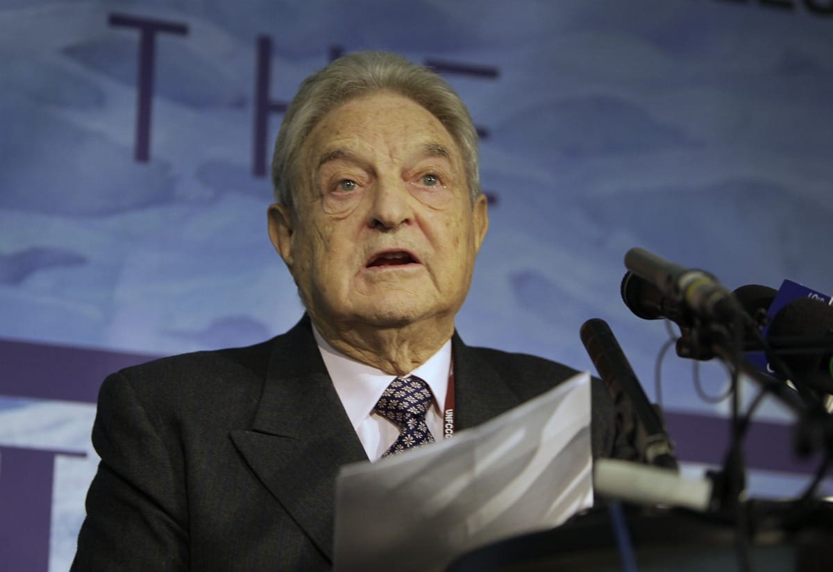 Soros irodát nyit Mianmarban