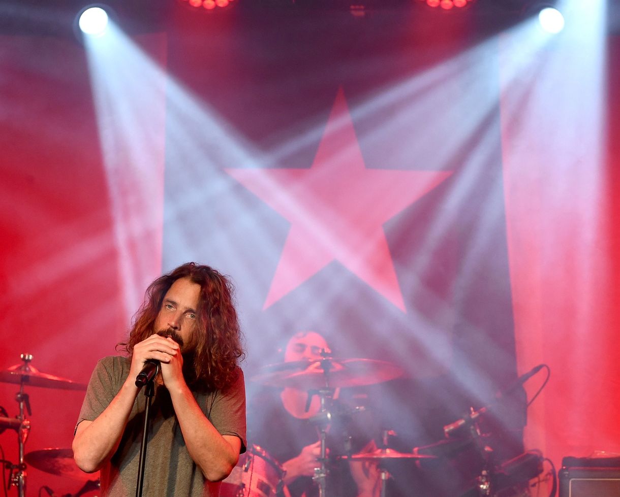 Kísértetiesen szép lett Norah Jones tisztelgése az elhunyt Chris Cornell előtt