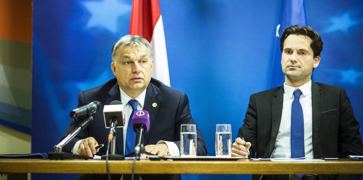 Havasinak kellett Orbán segítségére sietnie a Klubrádió kérdésére Brüsszelben