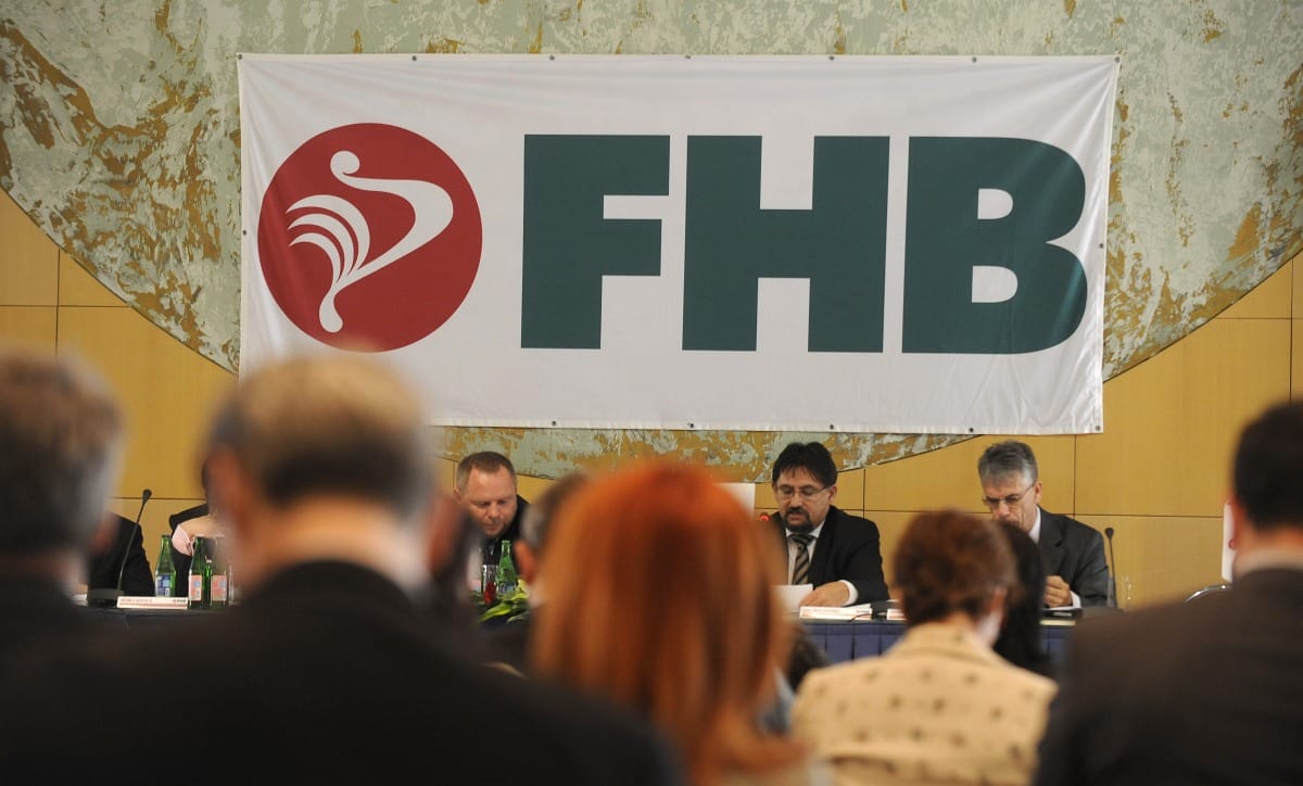 Devizahitelek: elutasították az FHB és a CIB keresetét is