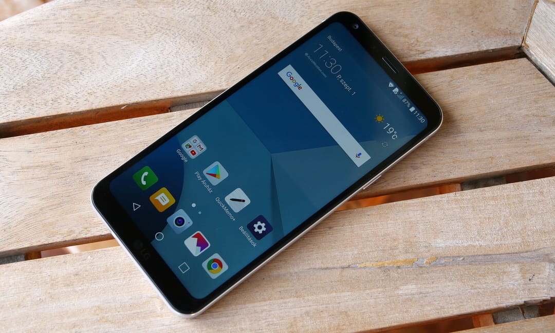 Sokat kér, de mennyit ad? Teszten az LG olcsóbban is jónak ígért telefonja