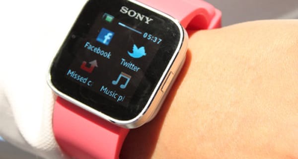 A nap kütyüje – már kapható a Sony SmartWatch