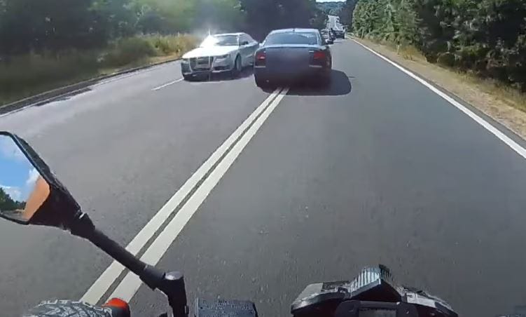 Házi őrizetbe került a 8-as főút ámokfutó audisa