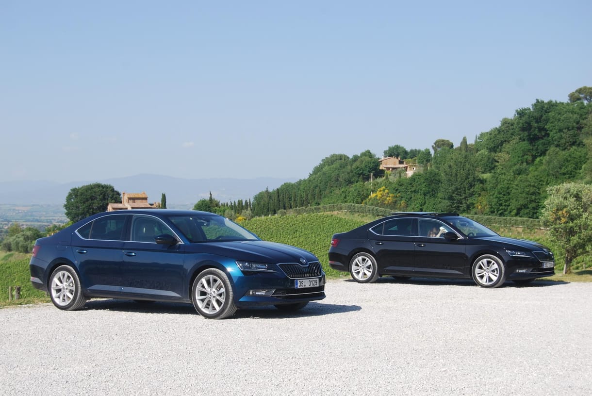 Skoda Superb menetpróba: vigyázz, Passat, előznek!