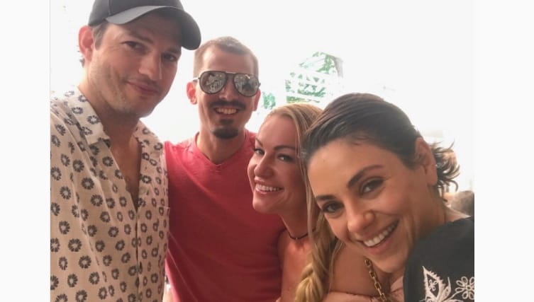 A szigetes bulizás után egy menő budapesti étteremben születésnapozott Mila Kunis és Ashton Kutcher – fotó