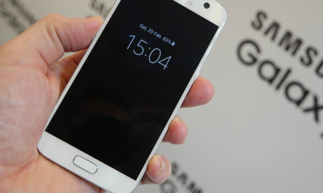 Csúcs lesz: jön a kisebb Galaxy S7?
