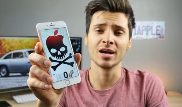 Három karakterrel padlóra küldhető egy iPhone