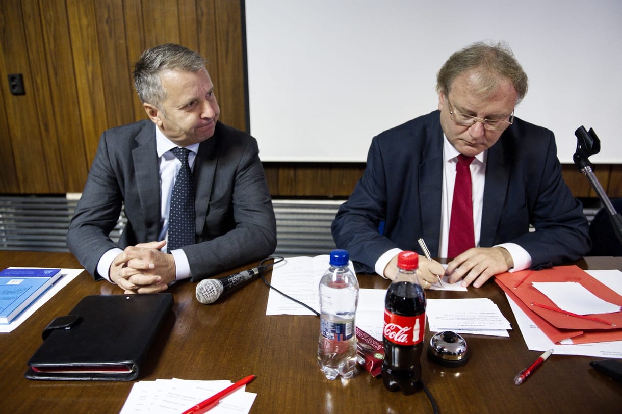 Botka után villámgyorsan tárgyalóasztalhoz ült az MSZP és a DK