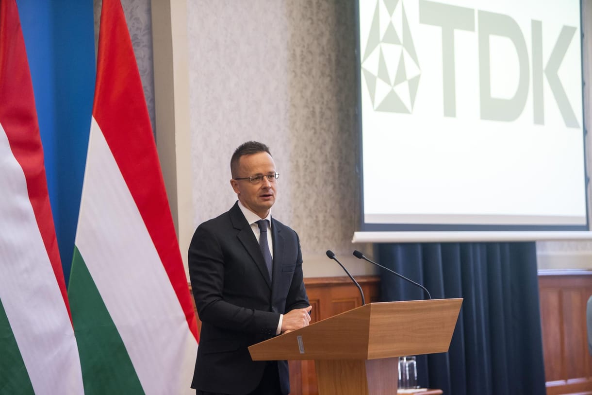 26 milliárd forintból teremt 250 új munkahelyet a japán TDK Szombathelyen