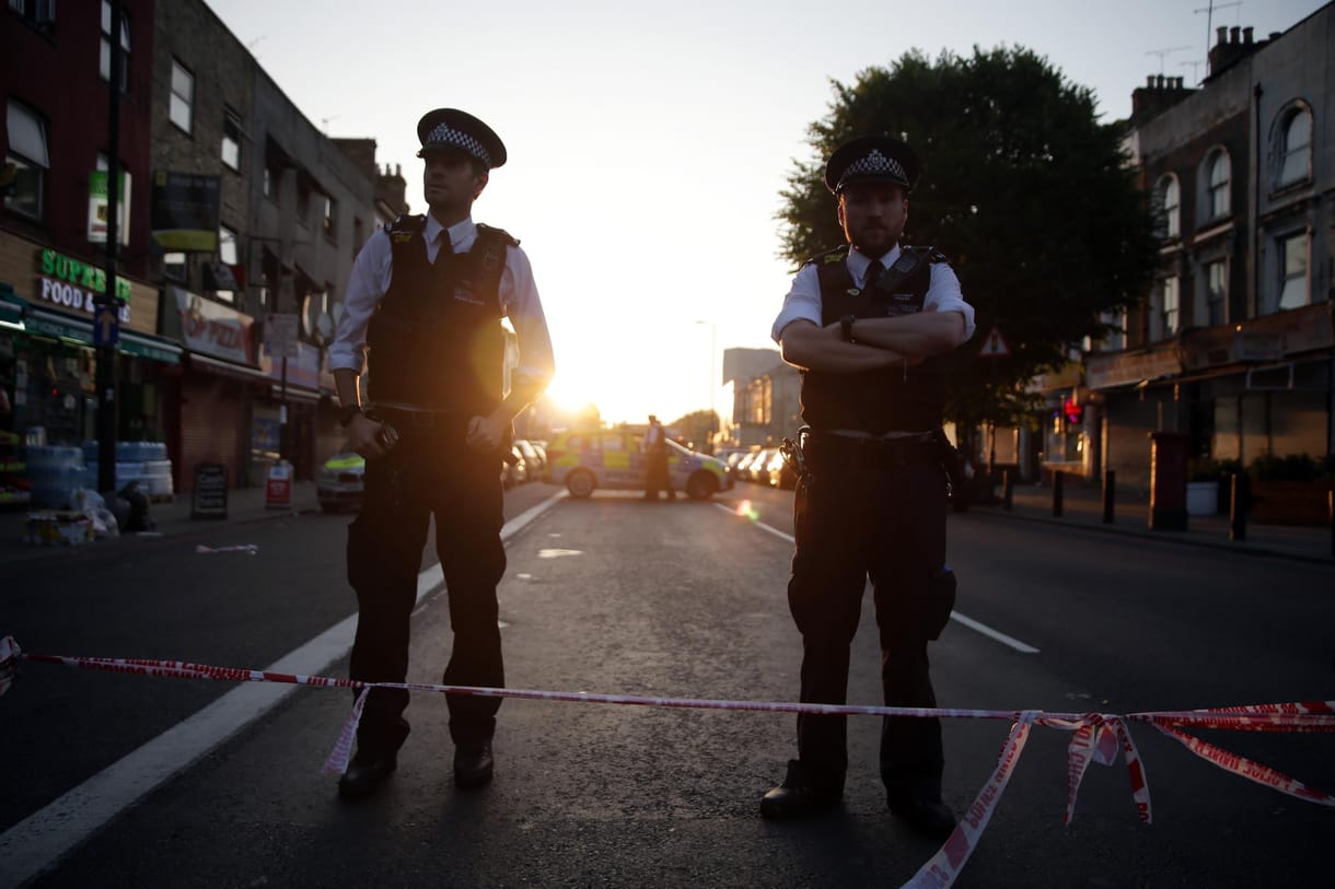 Riadó Londonban: lezártak egy pályaudvart