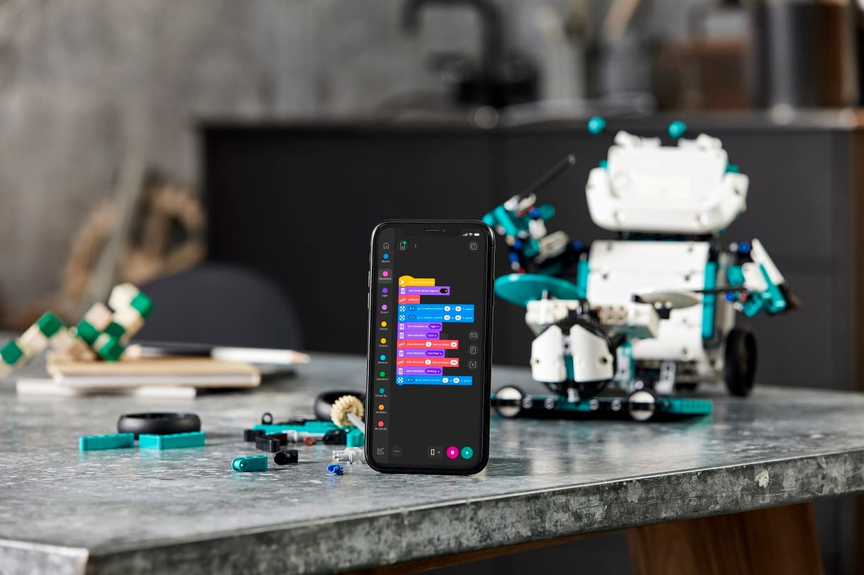 Kódolást és robotikát tanító készletet ad ki Lego
