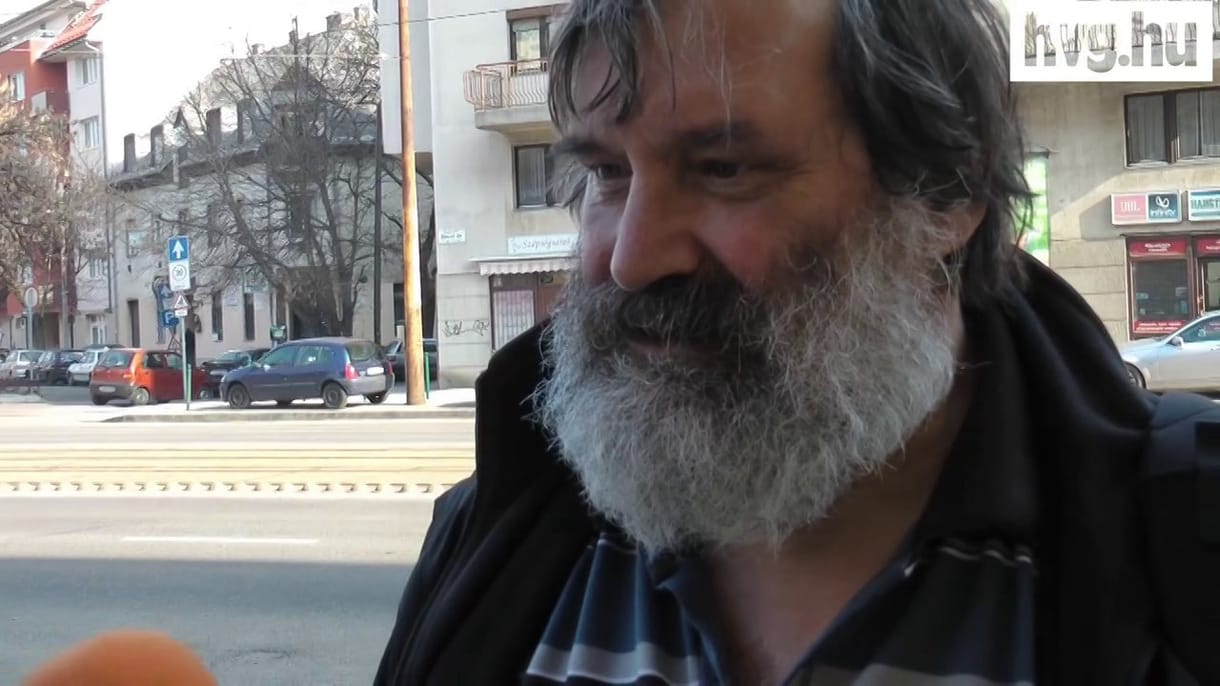 A megfelelő pápáért imádkozunk
