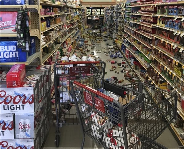 Újabb erős földrengés volt Kaliforniában